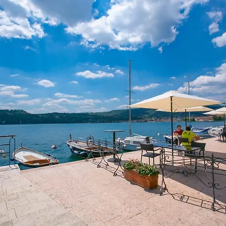Cuba 300m From Garda Lake - Happy