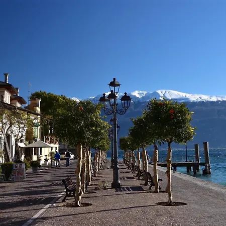 Cuba 300m From Garda Lake - Happy *