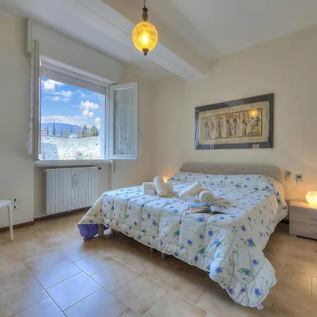 Cuba 300m From Garda Lake - Happy Apartment
